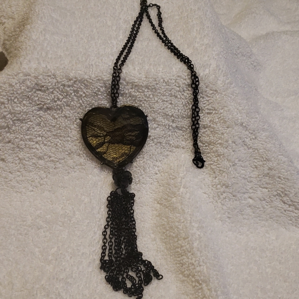 Heart tassle necklace
